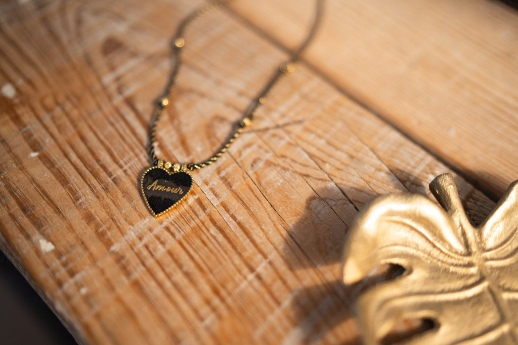 Collier Amour Noir