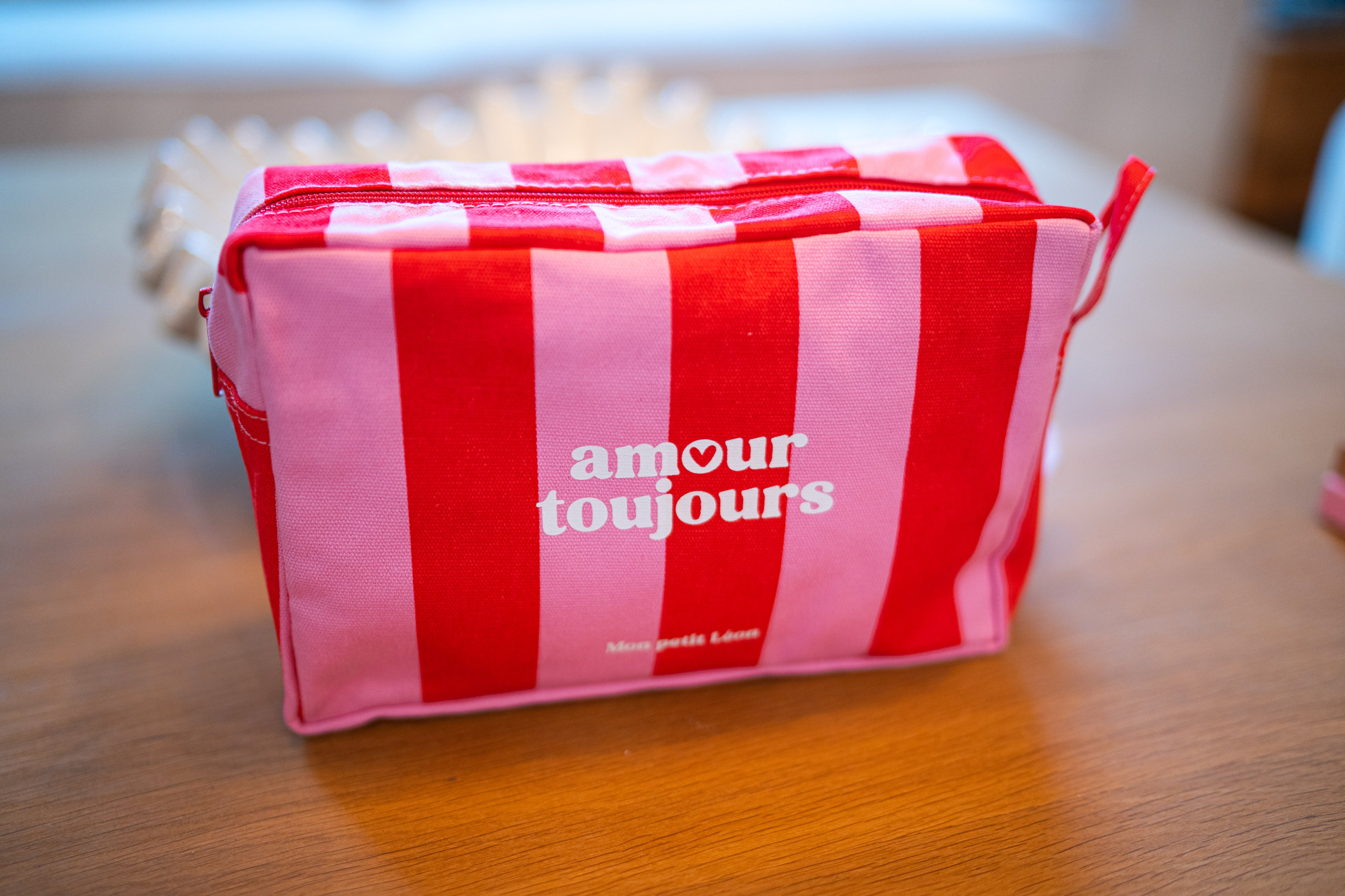 Trousse de toilette rose rouge