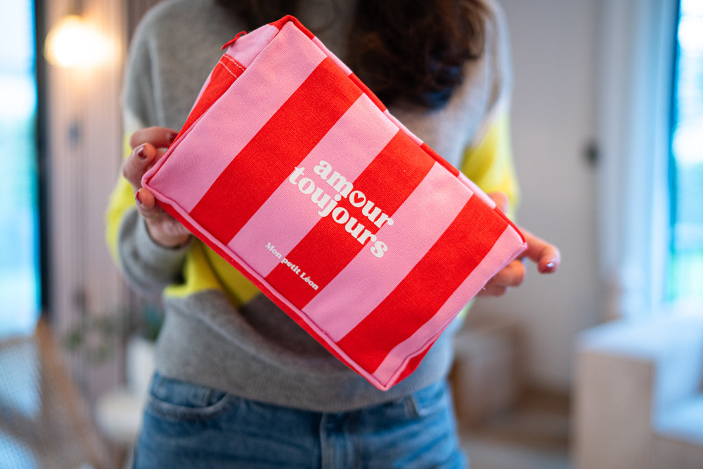 Trousse de toilette rose rouge