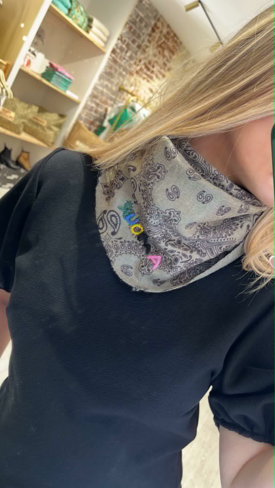 Foulard Kaki bandana AMOUR