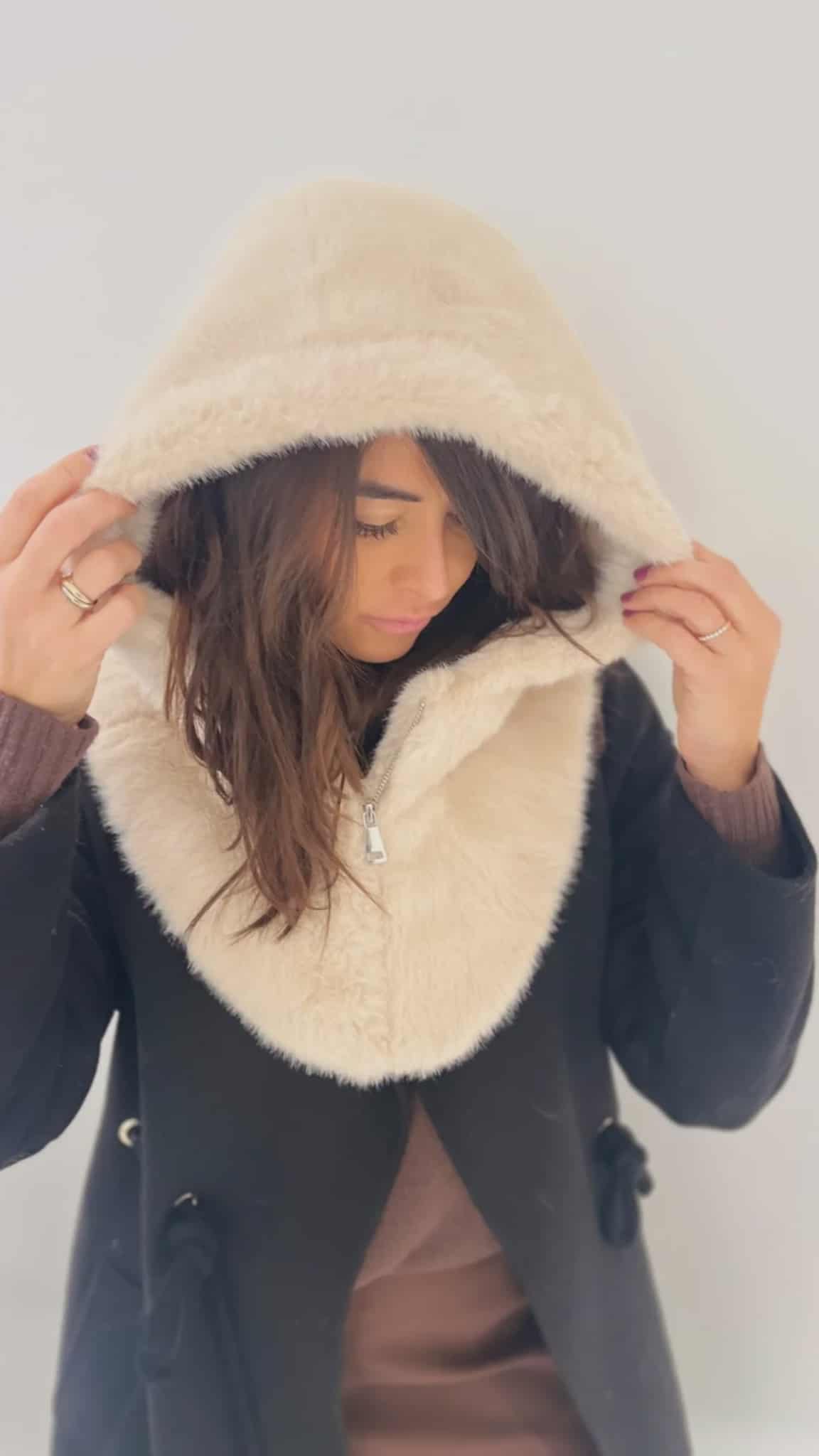 Cagoule / capuche fausse fourrure