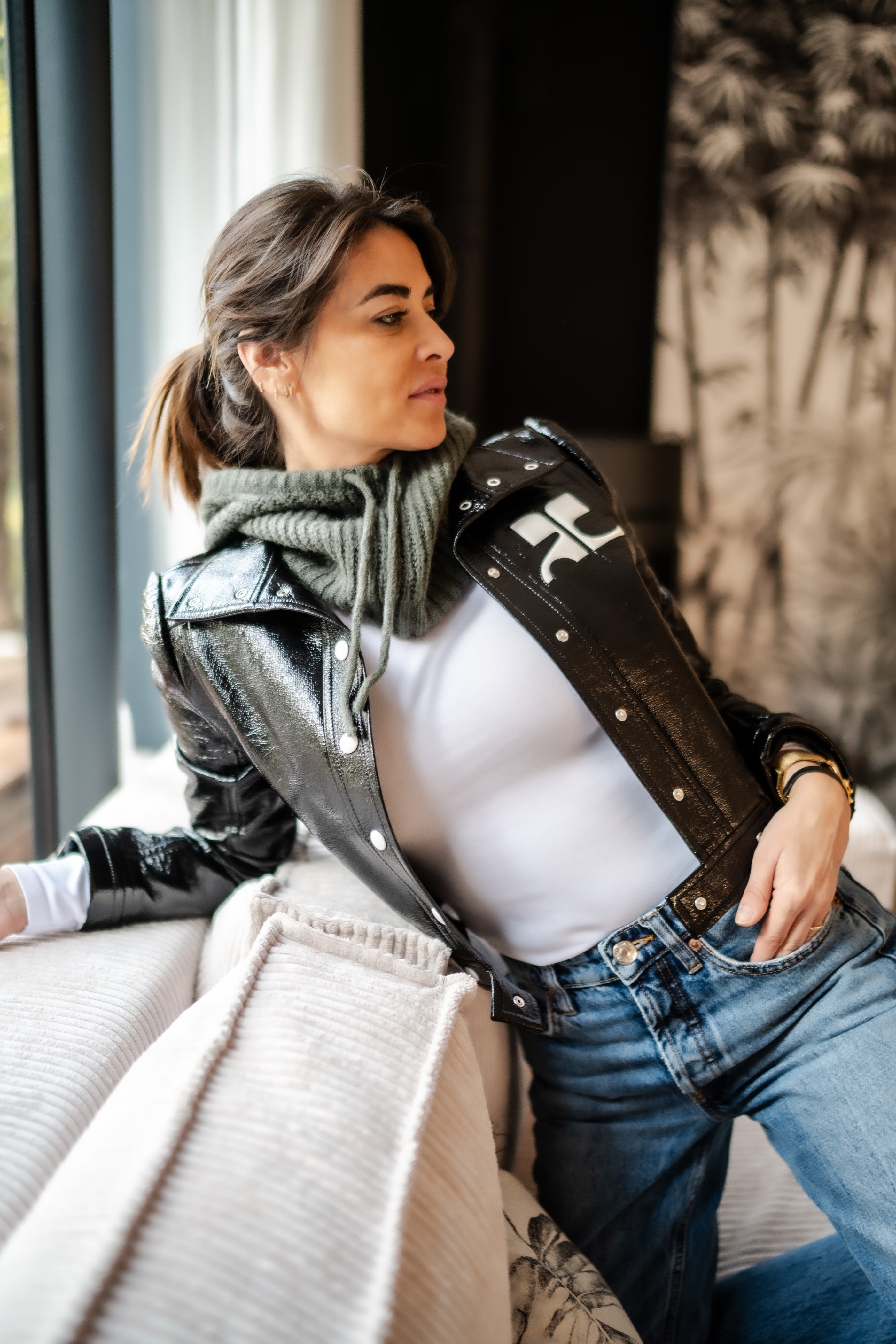 Cagoule en laine kaki