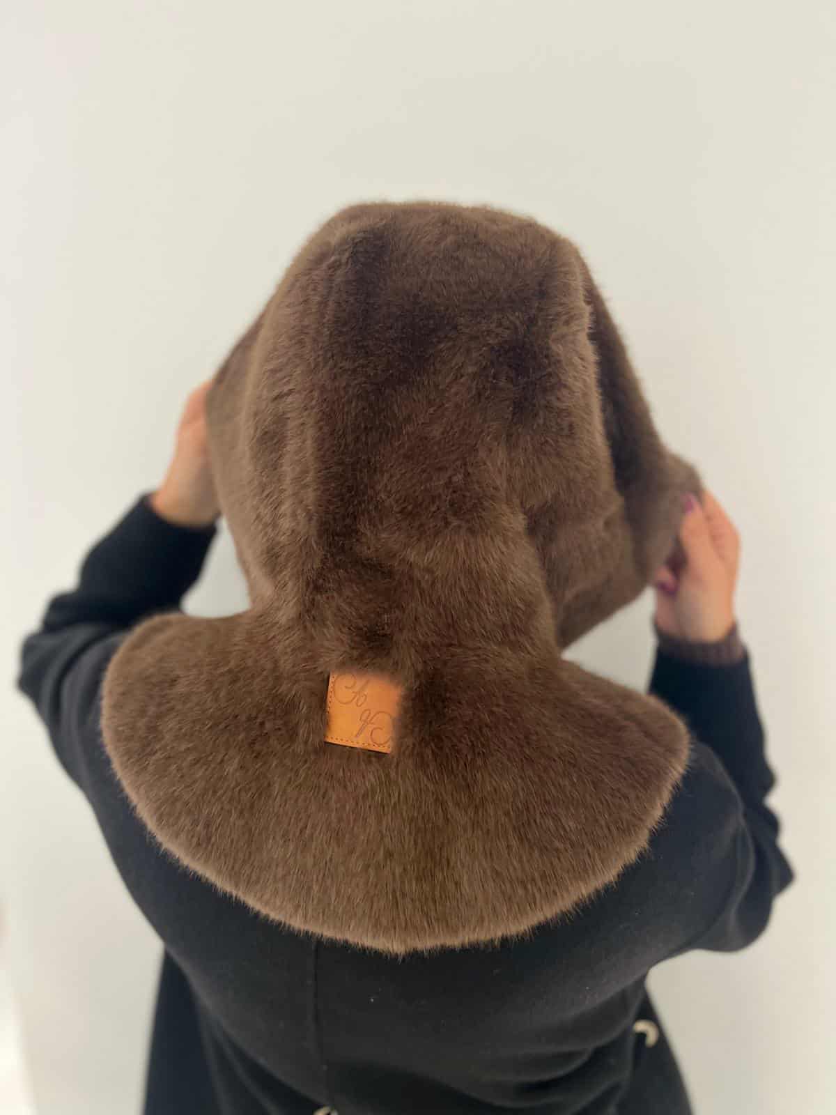 Cagoule / capuche fausse fourrure