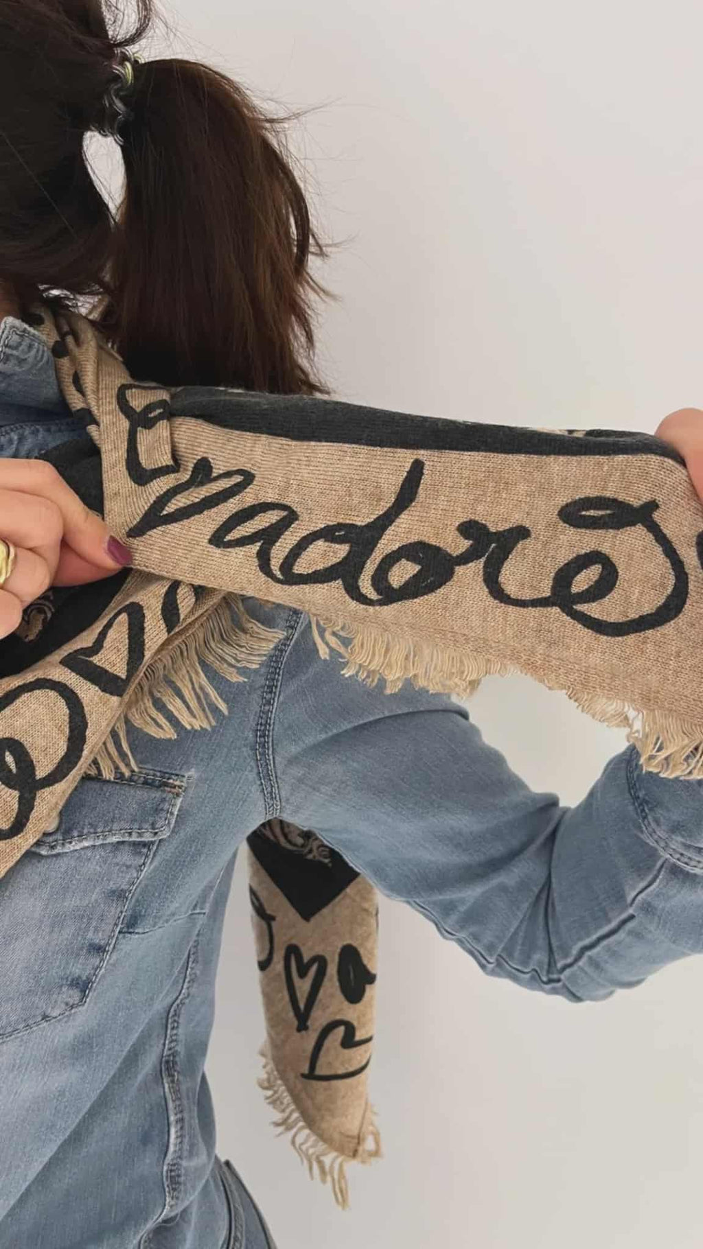 Grand Foulard coeurs Beige